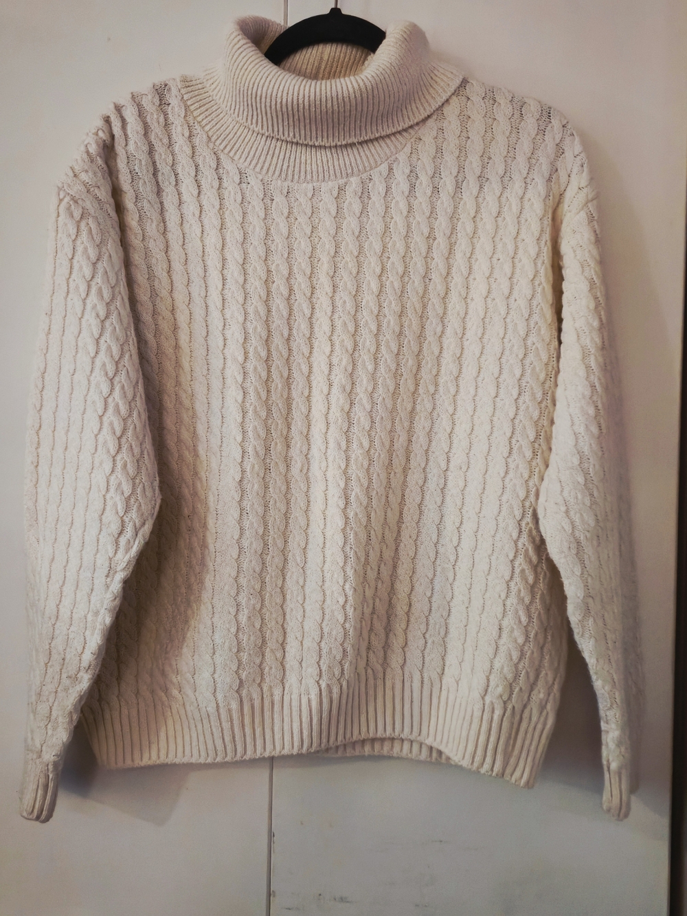 Vintage Mademoiselle Knitwear Cream Cable Knit Sweater Made in USA Women’s Size
